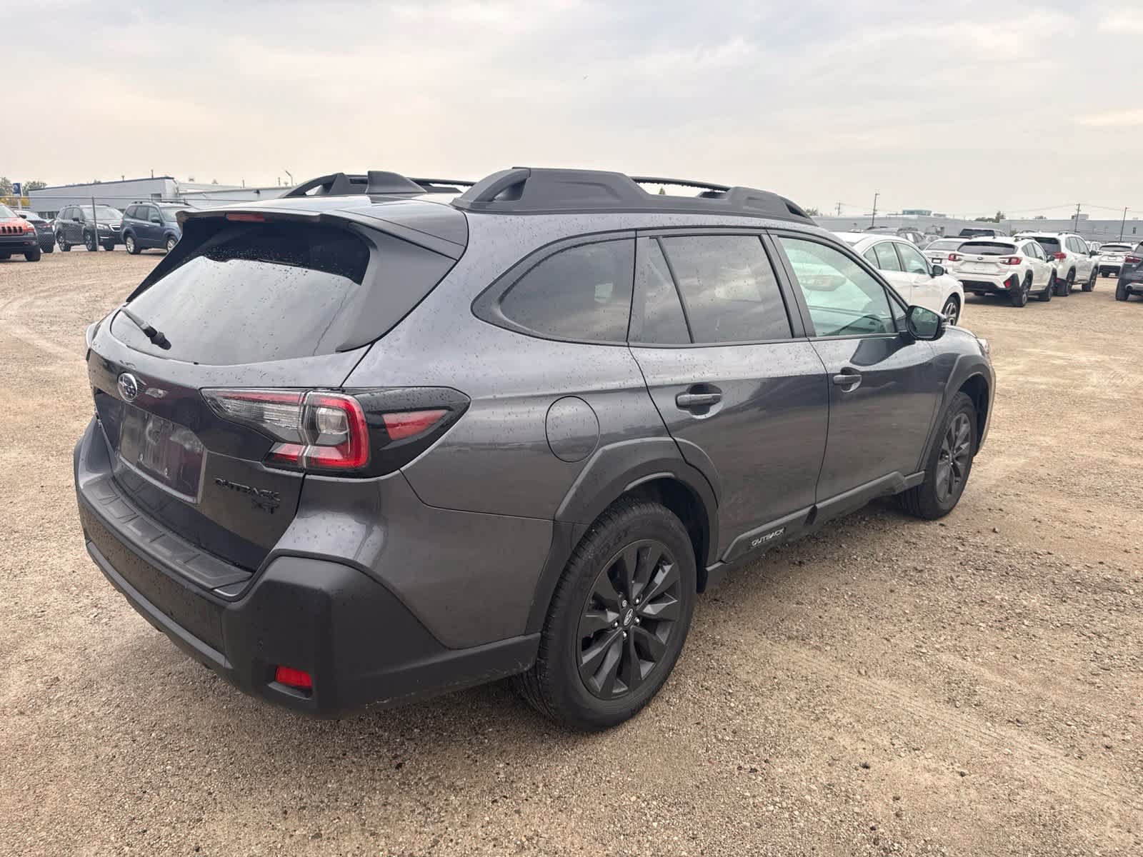 Used 2024 Subaru Outback Onyx Edition XT AWD/4WD image 3