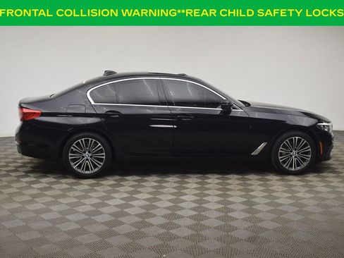 Used 2020 BMW 530i xDrive w/ Premium Package image 15