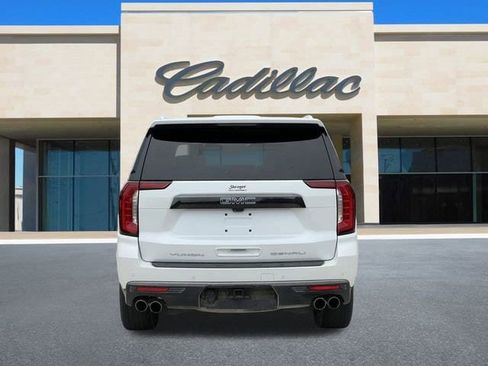 Used 2024 GMC Yukon Denali Ultimate image 4