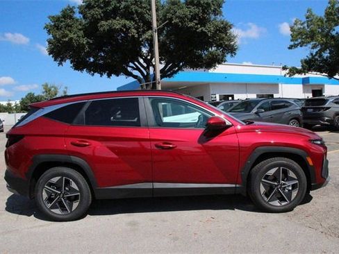 Used 2026 Hyundai Tucson SEL image 4