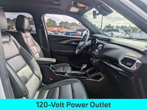 Used 2022 Chevrolet TrailBlazer ACTIV w/ Sun and Liftgate Package image 31