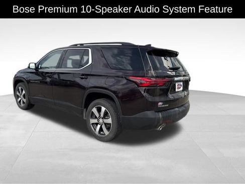 Certified 2022 Chevrolet Traverse LT w/ LT Premium Package FWD image 6