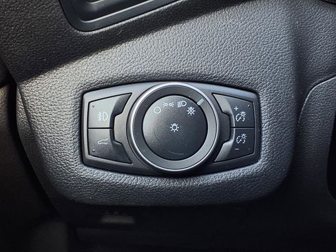 Used 2019 Ford Escape SEL image 20