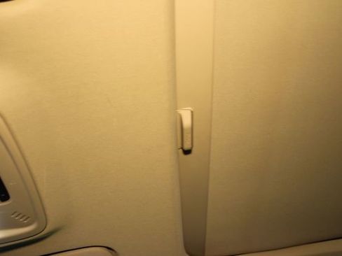 Used 2019 Chevrolet Traverse LT image 31