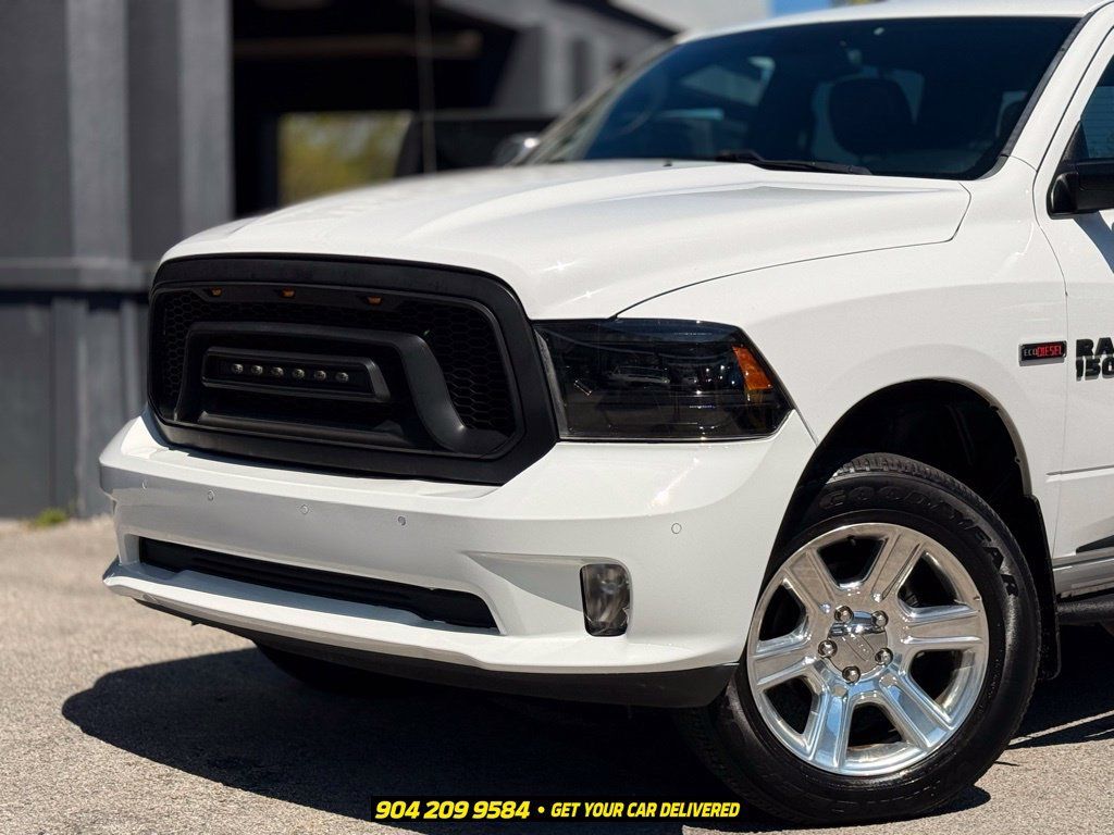 Used 2016 RAM 1500 Limited AWD/4WD image 2