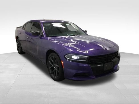 Used 2023 Dodge Charger SXT w/ Blacktop Package RWD image 3