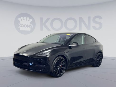 Used 2022 Tesla Model Y Performance image 5