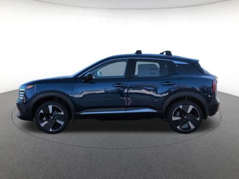 New 2026 Nissan Kicks SR w/ Cold Weather Package AWD/4WD image 8