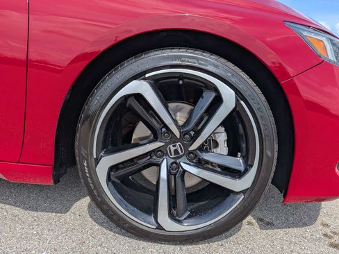 Used 2021 Honda Accord Sport image 12