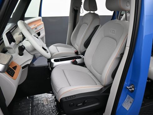 New 2025 Volkswagen ID. Buzz Pro S Plus AWD/4WD image 40