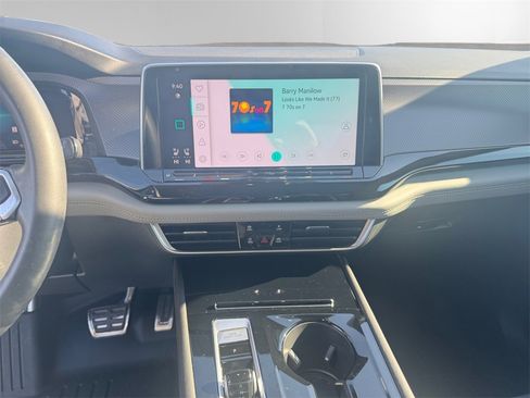 Used 2024 Volkswagen Atlas Peak Edition SEL image 11