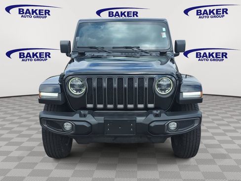 Used 2021 Jeep Wrangler Unlimited Sahara AWD/4WD image 8