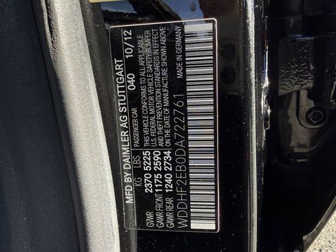 Used 2013 Mercedes-Benz E 350 BlueTEC Sedan image 28