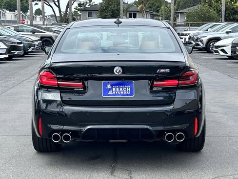 Used 2023 BMW M5 w/ Executive Package image 6