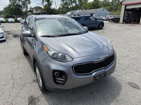 Used 2019 Kia Sportage LX w/ LX Popular Package image 5