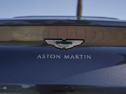 Used 2020 Aston Martin DB11 Volante image 76