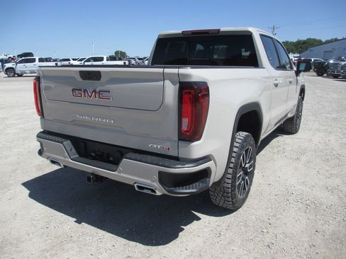 New 2026 GMC Sierra 1500 AT4 w/ AT4 Premium Package AWD/4WD image 5