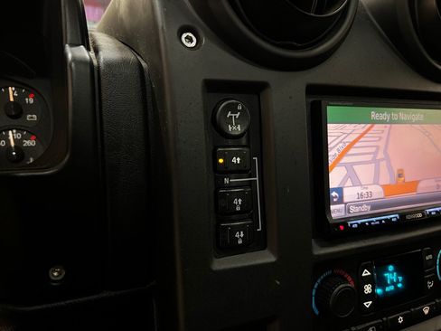 Used 2006 HUMMER H2 SUT AWD/4WD image 34