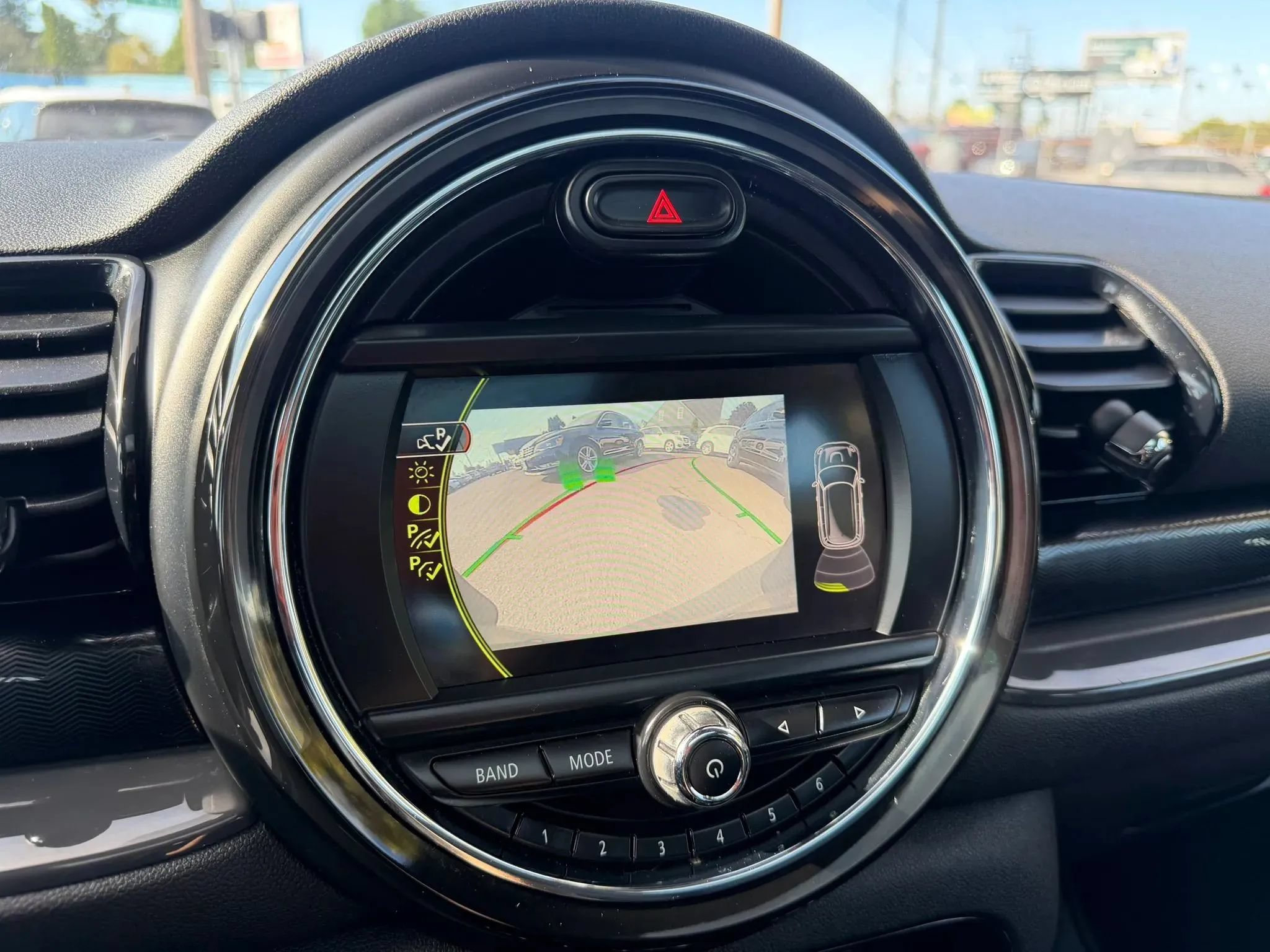 Used 2017 MINI Cooper Clubman ALL4 AWD/4WD image 34