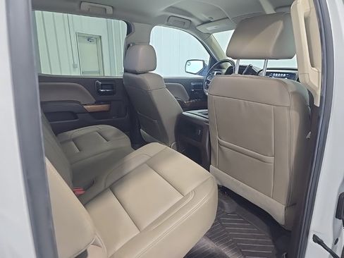 Used 2018 Chevrolet Silverado 1500 LTZ image 21