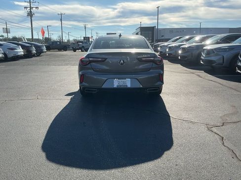 Certified 2025 Acura TLX w/ Technology Package image 4
