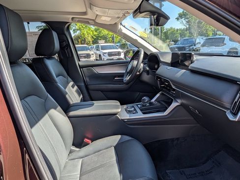 Used 2025 MAZDA CX-90 Plug-In Hybrid w/Premium Sport AWD/4WD image 18