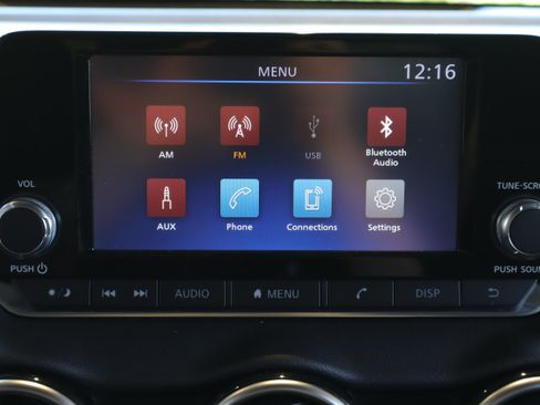 Used 2024 Nissan Sentra S image 11