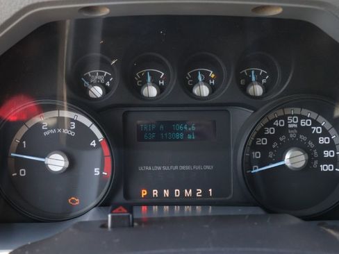 Used 2016 Ford F550 2WD Regular Cab Super Duty image 19