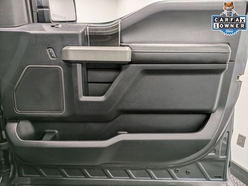 Used 2019 Ford F150 Raptor w/ Equipment Group 802A Luxury AWD/4WD image 28