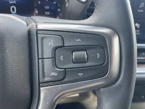 Used 2023 Chevrolet Silverado 1500 LT AWD/4WD image 23