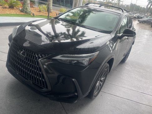 Used 2023 Lexus NX 250 FWD w/ Towing Package (2000 Lbs) image 3