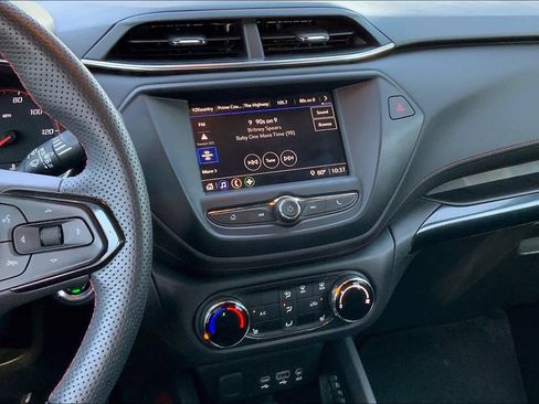 Used 2022 Chevrolet TrailBlazer RS image 6