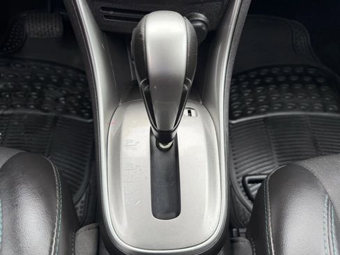 Used 2016 Chevrolet Trax LT w/ LT Convenience Package image 13