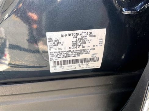 Used 2023 Ford Explorer XLT w/ Equipment Group 202A RWD image 34