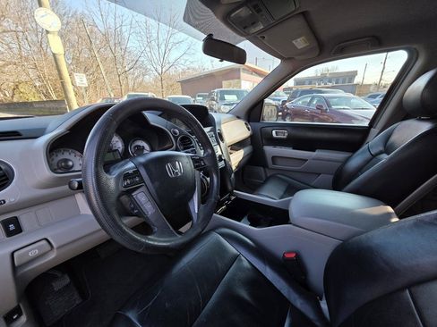 Used 2014 Honda Pilot EX image 10