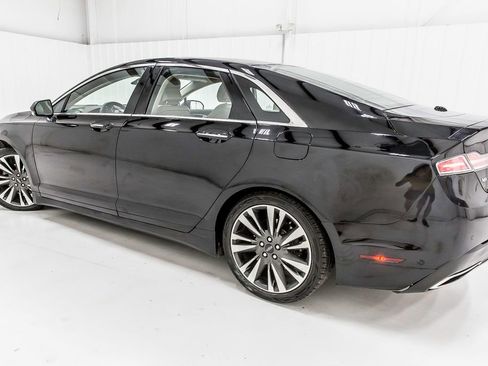 Used 2019 Lincoln MKZ Reserve AWD/4WD image 5