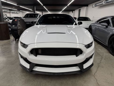Used 2017 Ford Mustang Shelby GT350 w/ Electronics Package RWD image 2