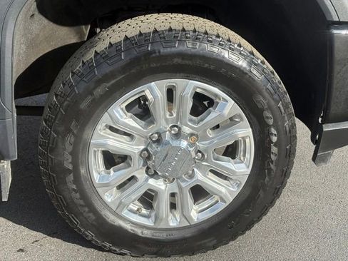 Used 2022 GMC Sierra 2500 Denali image 26