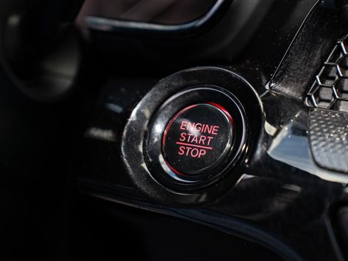 Certified 2025 Honda CR-V EX-L image 33