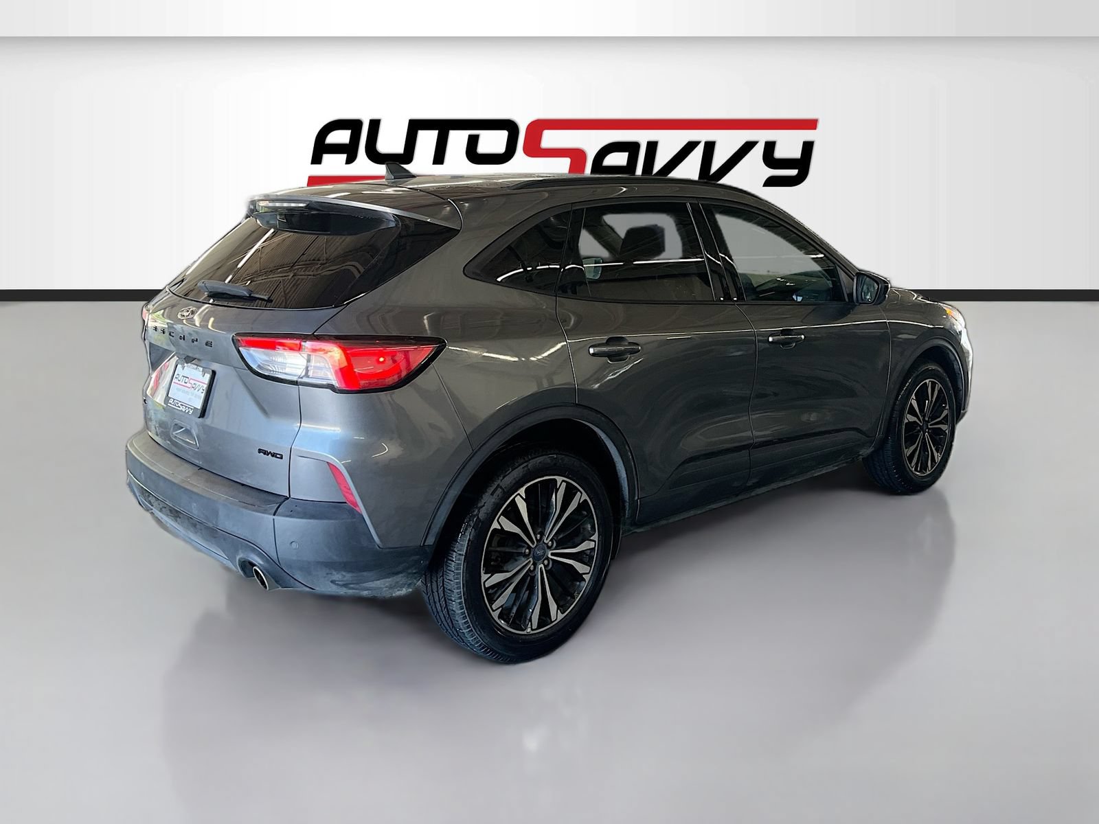 Used 2022 Ford Escape SEL w/ SEL Stealth AWD Package image 7