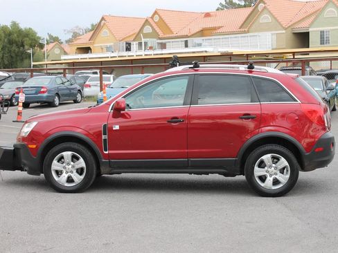 Used 2013 Chevrolet Captiva Sport LS image 4