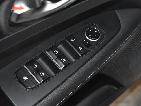 Used 2024 Kia Forte GT-Line w/ GT-Line Premium Package FWD image 5