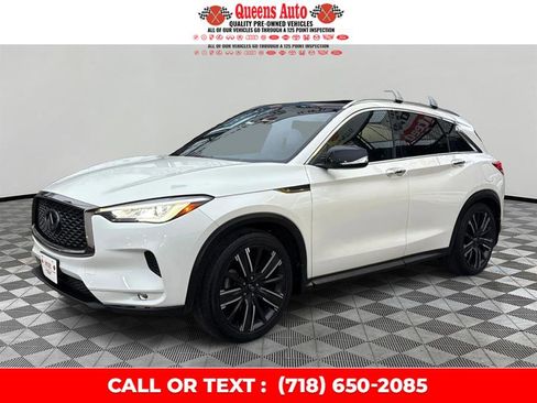 Used 2021 INFINITI QX50 Luxe w/ Appearance Package image 2