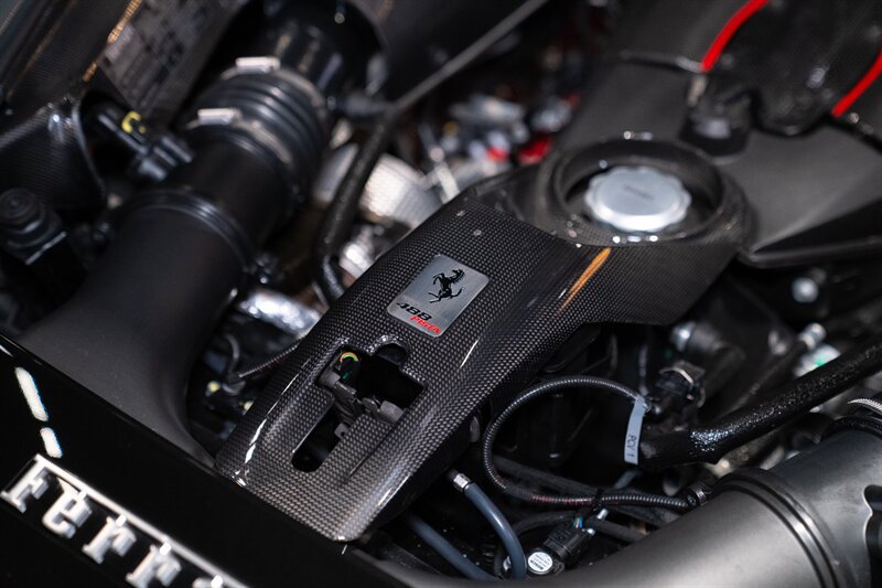 Used 2019 Ferrari 488 Pista Coupe RWD image 47