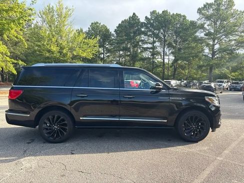 Used 2021 Lincoln Navigator L Reserve AWD/4WD image 7