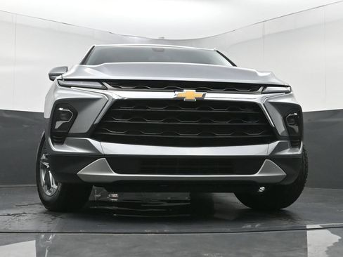 Used 2024 Chevrolet Blazer LT FWD image 23