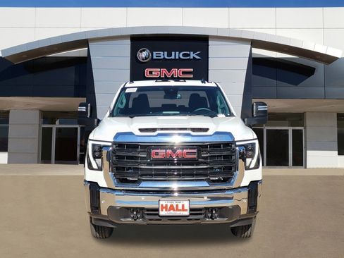 New 2026 GMC Sierra 2500 Pro w/ 1SA Pro Safety Plus Package AWD/4WD image 2