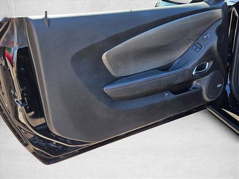 Used 2011 Chevrolet Camaro LT w/ RS Package RWD image 9