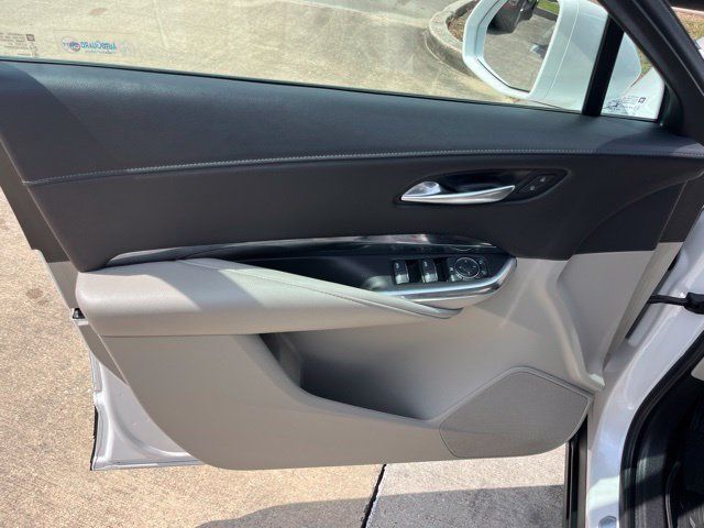 Used 2020 Cadillac XT4 Luxury FWD image 13