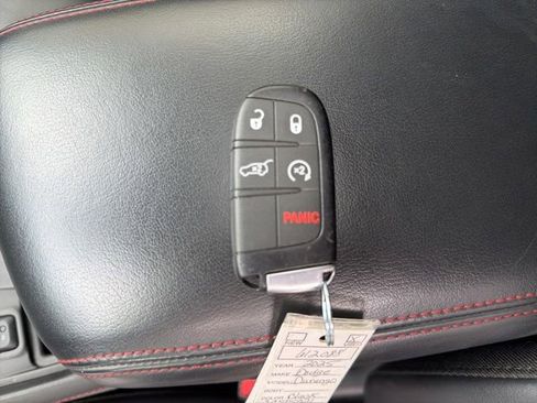 Used 2025 Dodge Durango R/T AWD/4WD image 13